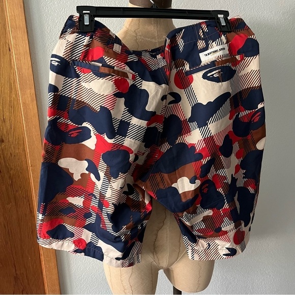 BAPE Plaid Windbreaker SHORTS sz M Red Blue Bathing Ape Japan Polyester - Picture 2 of 9